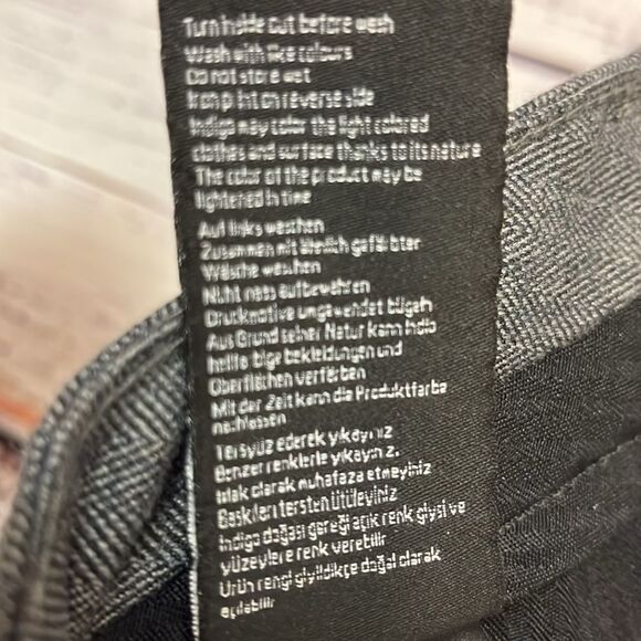 34 Heritage Men’s Pant Charisma Comfort-Rise Classic Fit 40x32 Herringbone Gray - Picture 12 of 13